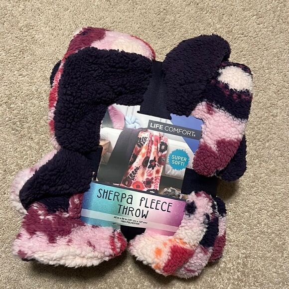 SHERPA FLEECE THROW - Picture 2 of 5